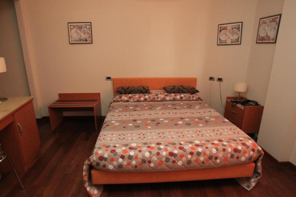 Santa Caterina Bérgamo Quarto foto
